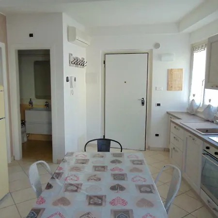 N213 - Numana, Nuovo Bilocale In Centro *